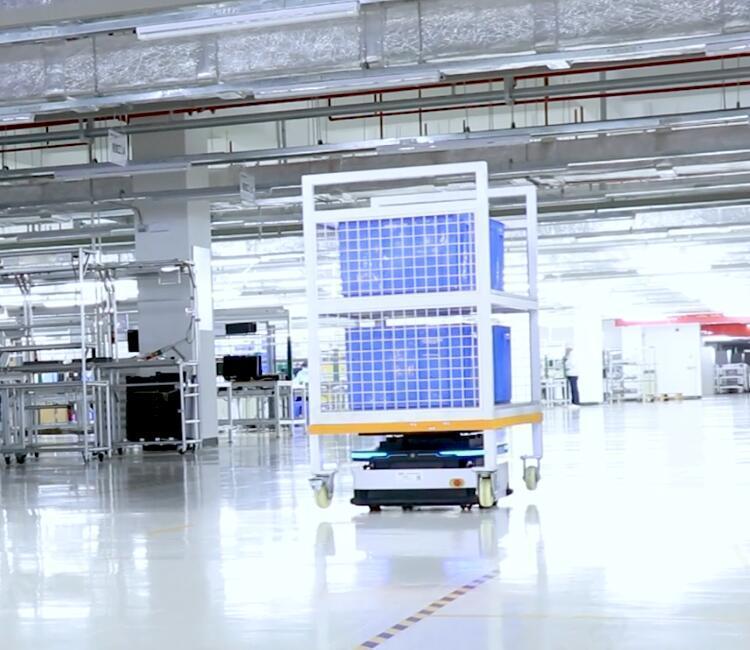 Robot vận chuyển lặn nâng lên