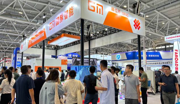 Robot tải dỡ SMT